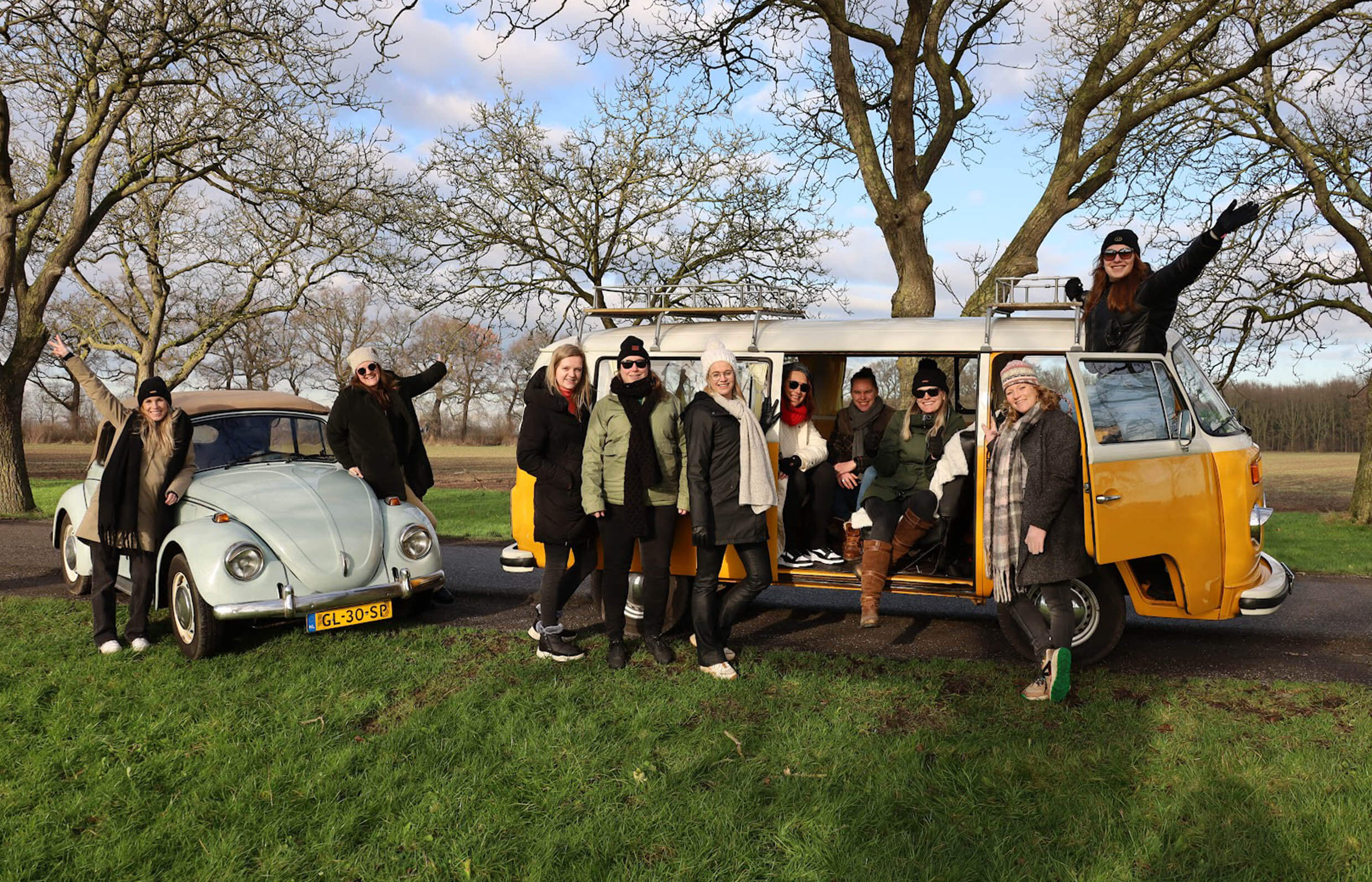 Huureenoldtimer Header slider PERSONEELSUITJES1