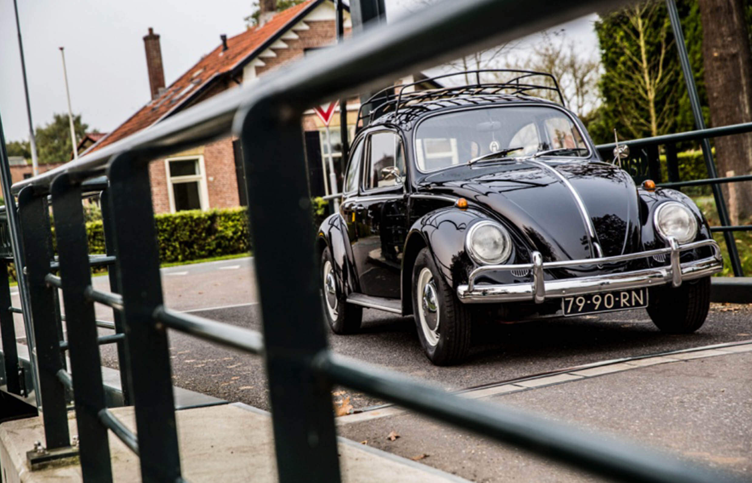 Huureenoldtimer DICHTE VW Kever Black Beauty2 Header slider