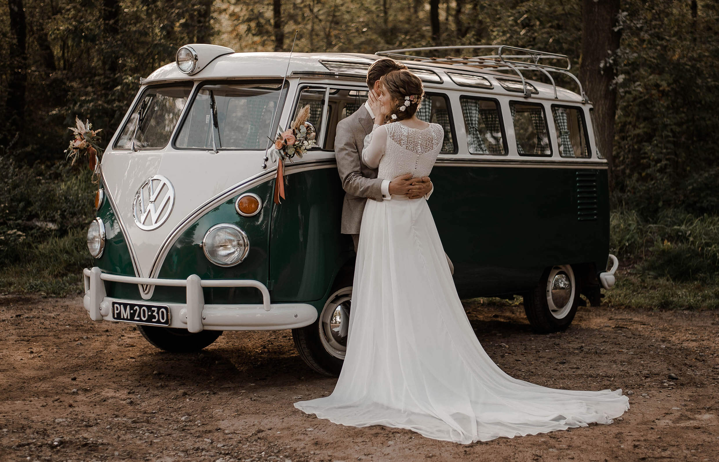 Huureenoldtimer T1 VW trouwbus Mr Pistache2 Header slider