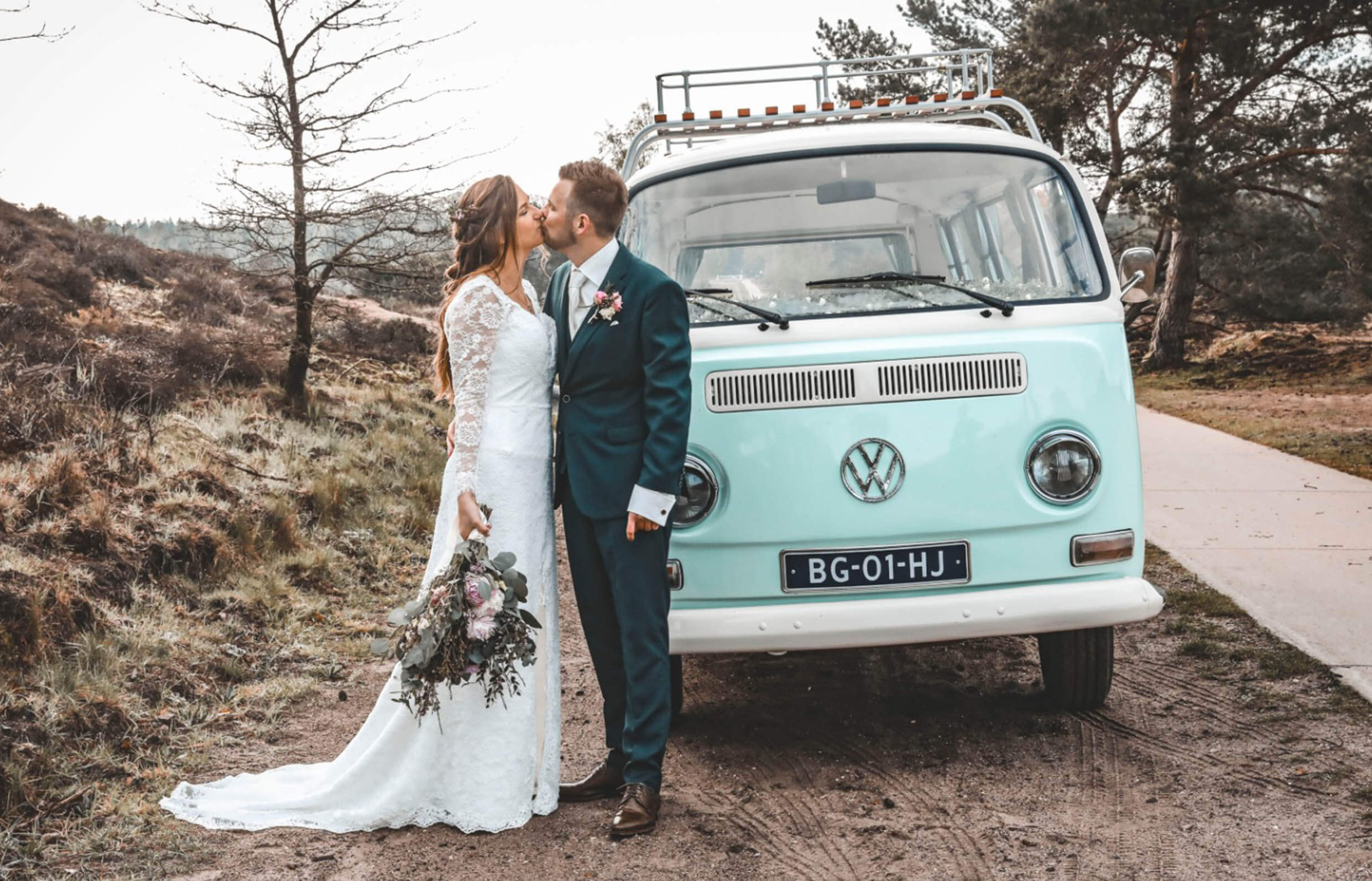 Huureenoldtimer T2 VW trouwbus Minty2 Header slider